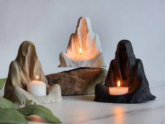 MystiGlow™ – Halloween Magician Cape & Candle Holder